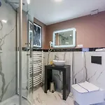 Zlota Regalinda &