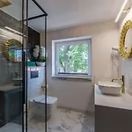 Zlota Regalinda & Ξενοδοχείο με διαμερίσματα