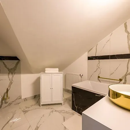 Zlota Regalinda & 3* Miedzyzdroje