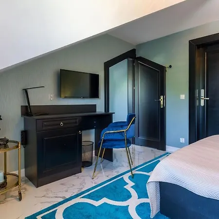 アパートホテル Zlota Regalinda &