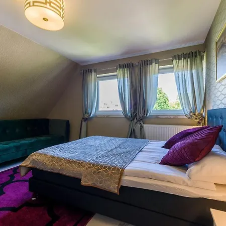 アパートホテル Zlota Regalinda &