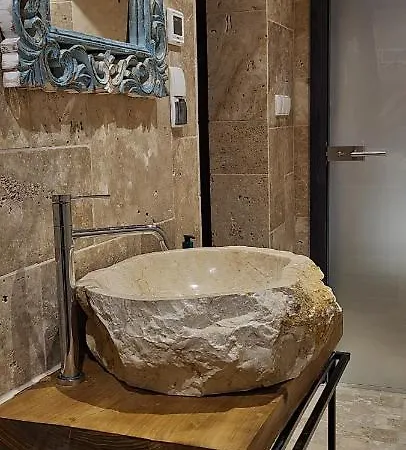 アパートホテル Zlota Regalinda &